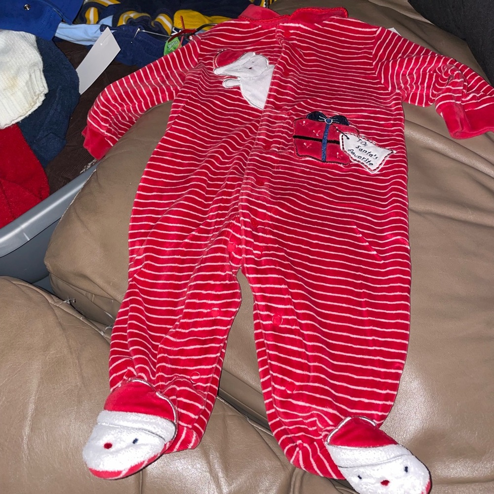 Carters Santa’s Favorite Velour Sleeper 6 months